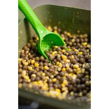 Pelle d'Amorçage Korda Bait Scoop | Pêche de la carpe